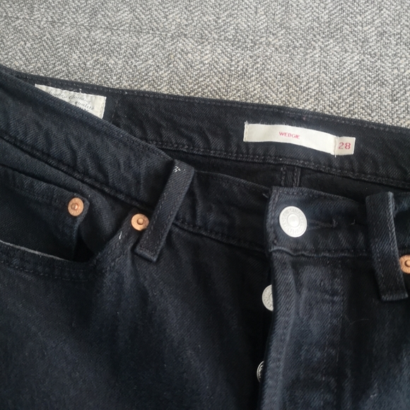 Levi's Wedgie Women's Jeans sz 28 - Picture 4 of 9